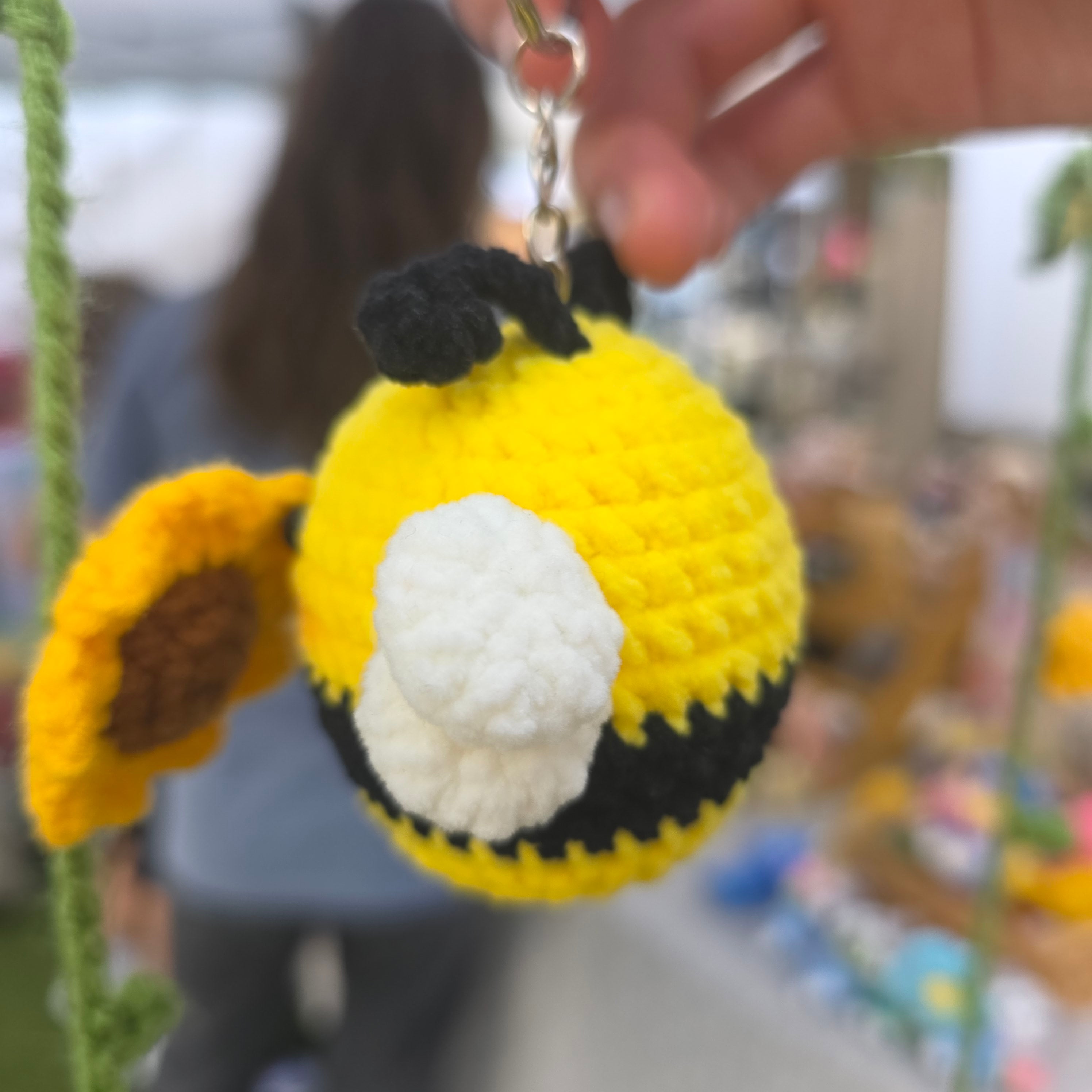 Bee keychain | Crochet Keychain | Bumblebee Lover | Key Charm | Purse Charm | Plush | Animal Keychain | Trendy Keychain | Cute Keychain