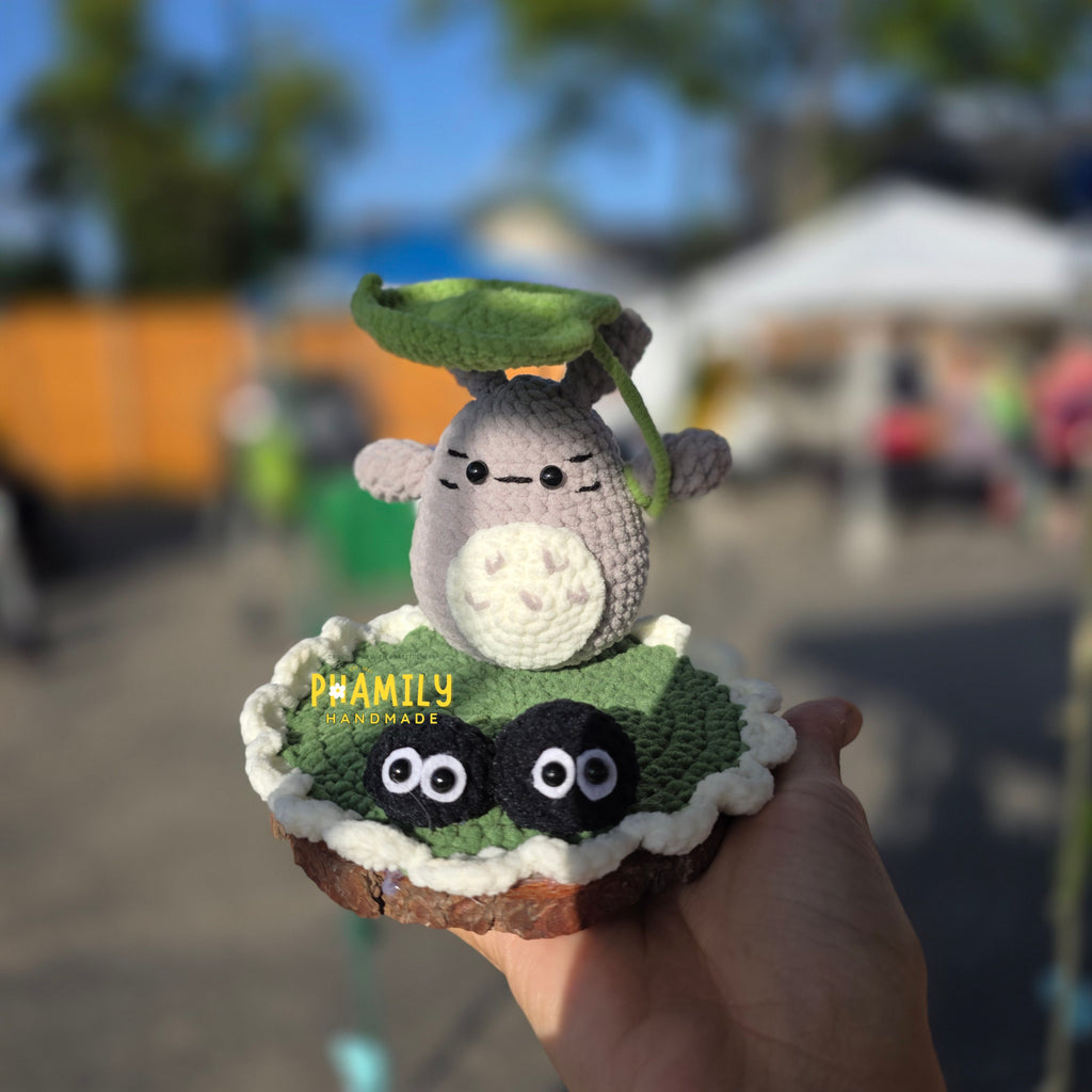 Phone Holder / Phone Stand for Desk: Mushrooms, Carrot House, Totoro